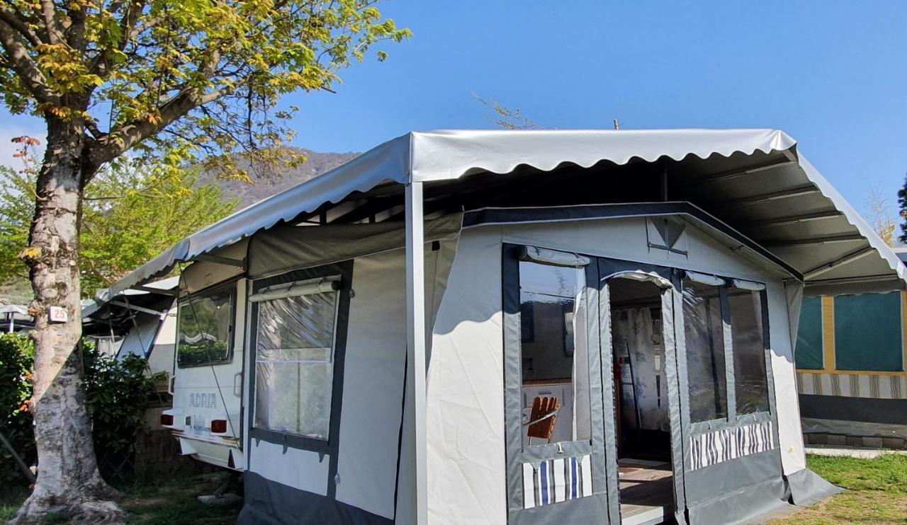 Camping Italia 90 Caravans Domaso Bagian luar foto