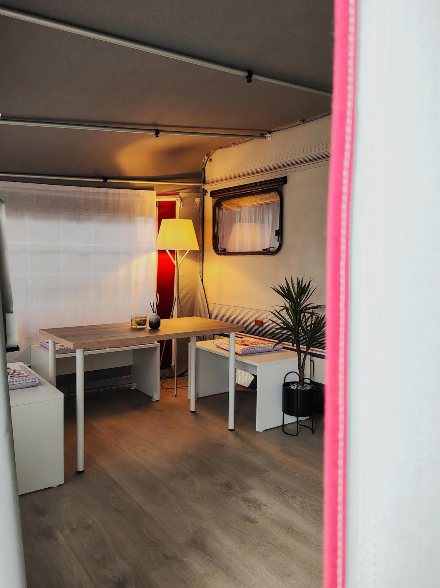 Camping Italia 90 Caravans Domaso Bagian luar foto